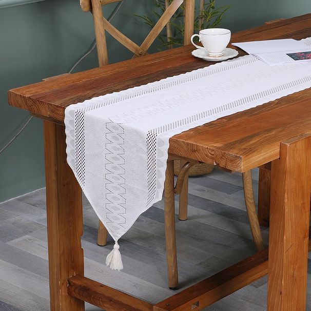 Luxury Lace Table Runner - Elegant White Cover For Dining Table Coffee Table & TV Stand (150x40cm Dust-Proof Scandinavian Style)_voghion.com