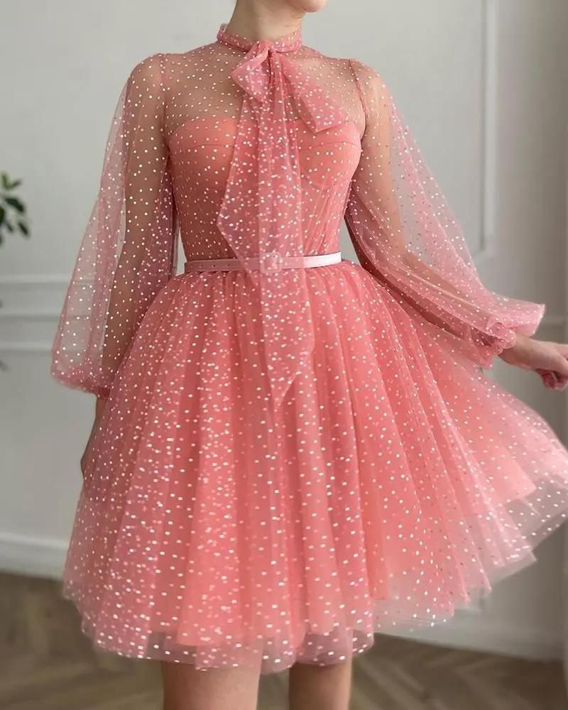 Süßes, schmales Kleid aus langärmligem Netzstoff mit Punkten für Damen_voghion.com