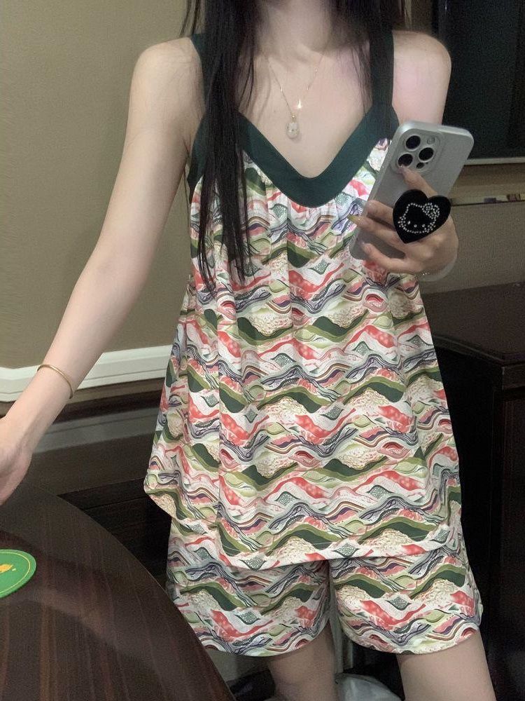 Completo da notte estivo in seta ghiacciata ultrasottile e arioso, taglie forti, per un relax accogliente in casa_voghion.com