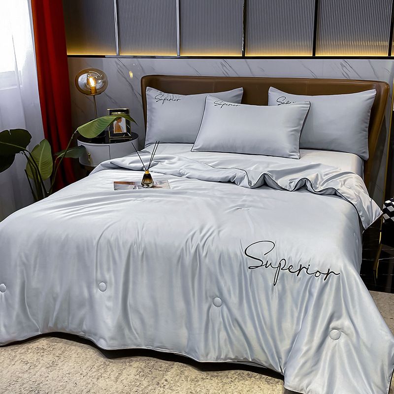 Washable Silk Summer Comforter Set (4-Piece) - Lightweight & Breathable Cooling Ice Silk Blend Machine Washable For Double Bed_voghion.com