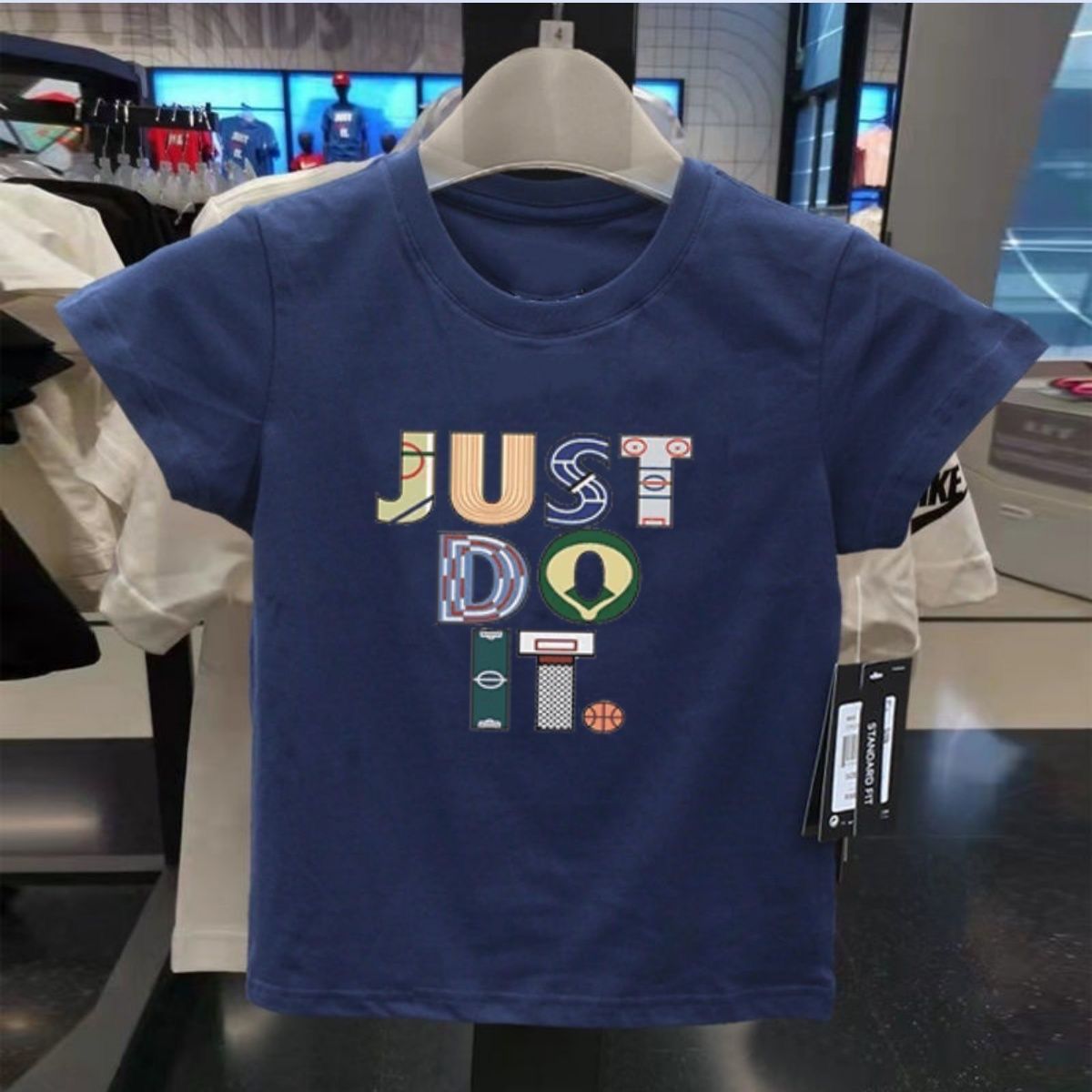 Kurzarm-T-Shirts für Kinder für Jungen und Mädchen, lässige Rundhals-Oberteile für den Sommersport von Studenten, trendig bedruckt und stilvoll_voghion.com