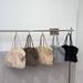 Borsa a tracolla da ascella di grande capacità, stile alla moda e alla moda, in peluche di alta qualità per donna, borsa tote in pelliccia testurizzata_voghion.com