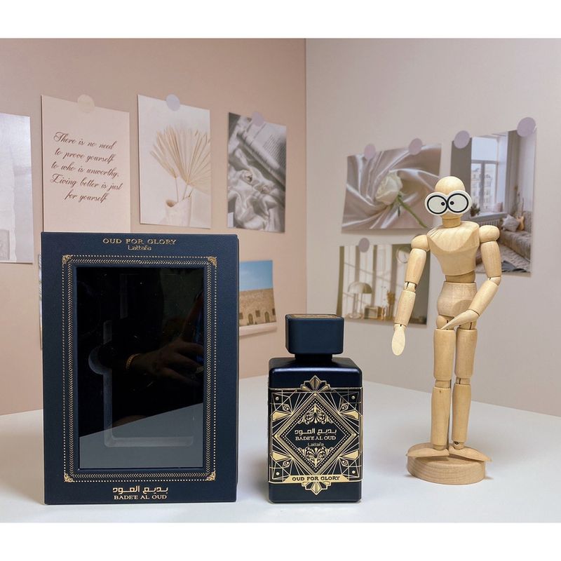 Lattafa Bade'e Al Oud für Gloril Neutral Fragrance_voghion.com