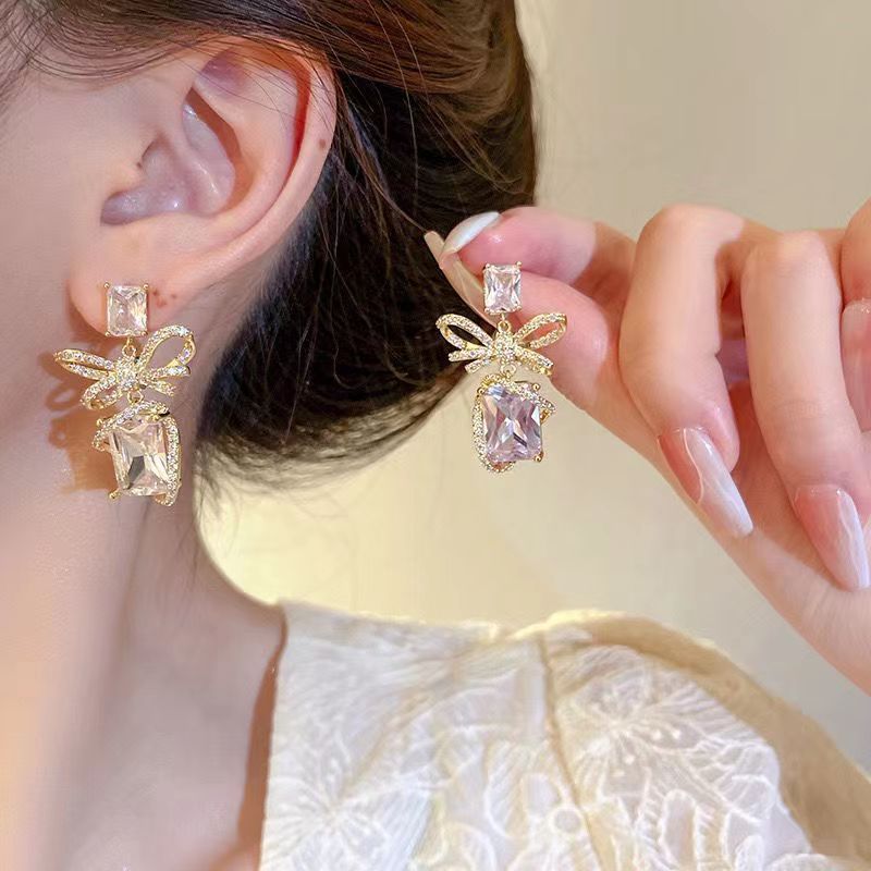 Orecchini quadrati da donna con fiocco, orecchini coreani dal design di nicchia Dongdaemun, temperamento, personalità, orecchini alla moda per le donne_voghion.com