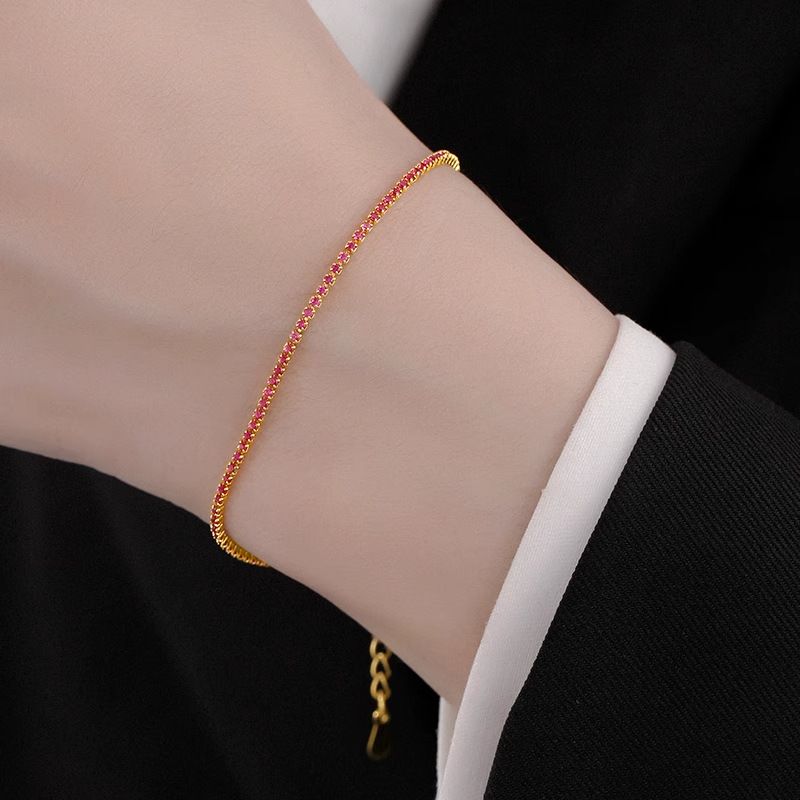 Blinkendes ultrafeines rot-weiß-blaues Zirkon-Feenarmband, vielseitiges Nischendesign, leichtes Luxus-520-Valentinstagsgeschenk_voghion.com
