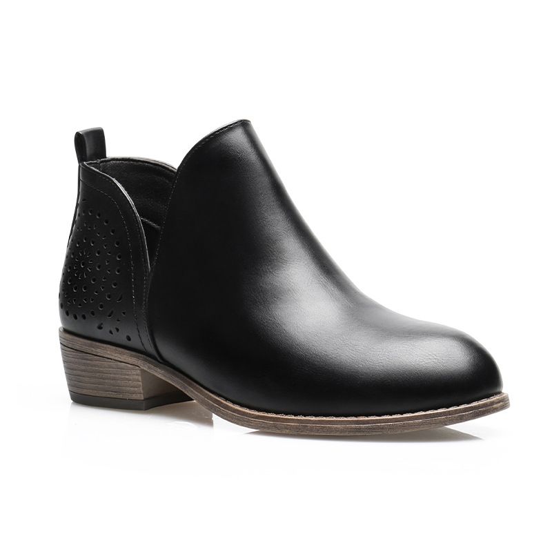 Botas curtas femininas de salto grosso e ponta fina, estilo britânico, com costas lisas e vazadas_voghion.com