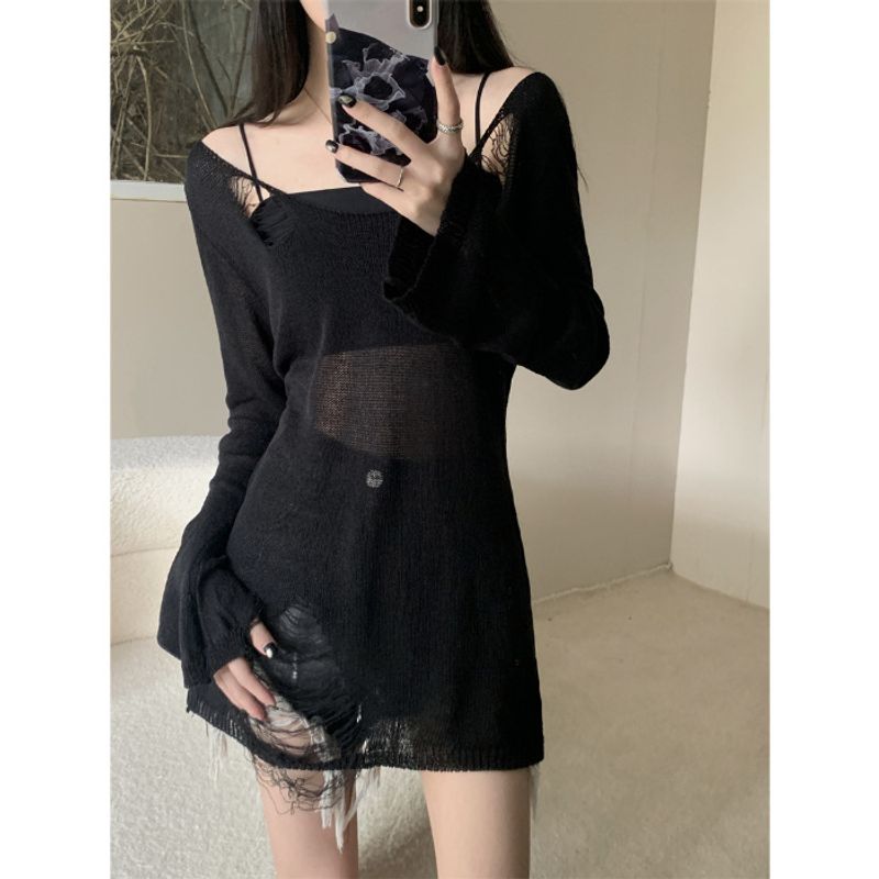 2024 summer new perforated design with slim fit and hollow out solid color sunscreen sleeved knitted shirt, medium to_voghion.com