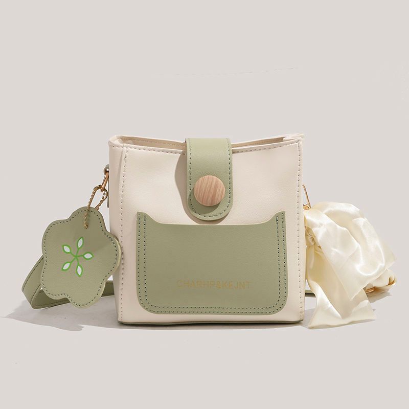 Sito ufficiale CHARHP&KEJNT 2024 estate nuova borsa a tracolla secchiello di lusso leggero e di alta qualità_voghion.com