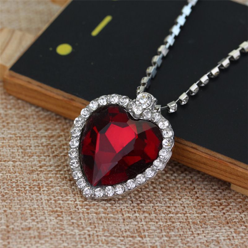 Jewelry Inlaid Pendant Titanic Ocean Heart Sweater Chain Red And Blue Necklace_voghion.com