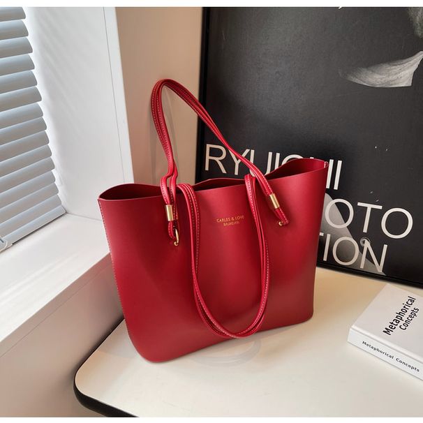 Bolso de hombro rojo para dama de honor, tendencia 2025, sencillo, de gran capacidad_voghion.com