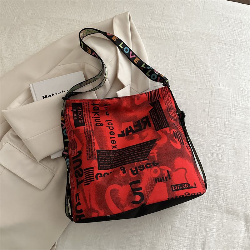 Internet Celebrity Large Capacity Fashionable Korean Casual 2024 Spring New Versatile Instagram Single Shoulder_voghion.com