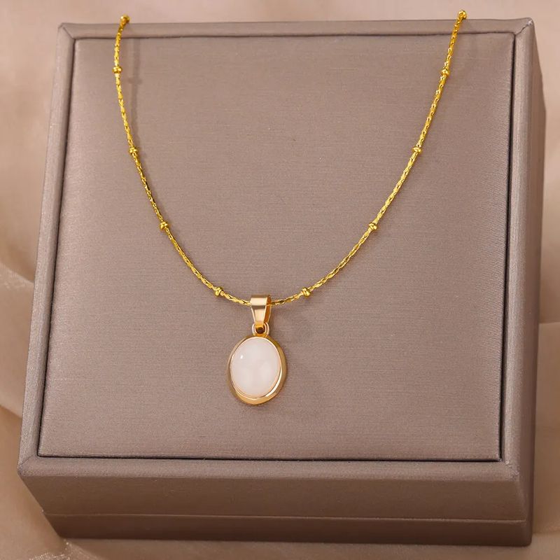 Collana ovale in pietra opale alla moda per le donne Collana con ciondolo in pietra ovale color oro in acciaio inossidabile Gioielli estetici per matrimonio Regalo_voghion.com