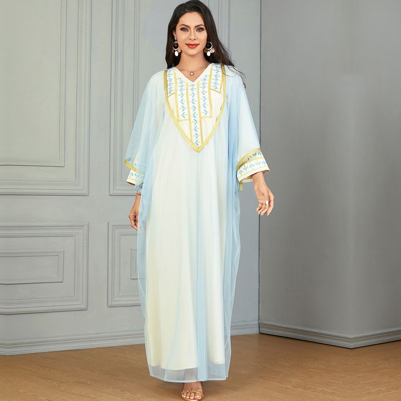 3676 Robe Women's Arab Clothing Embroidered Long V-neck Two-piece Set Dress_voghion.com