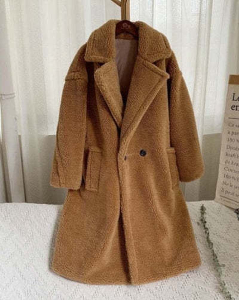 Giacca monopezzo ampia da donna autunno e inverno 2024, di lunghezza media o lunga, antivento con pelliccia di agnello_voghion.com