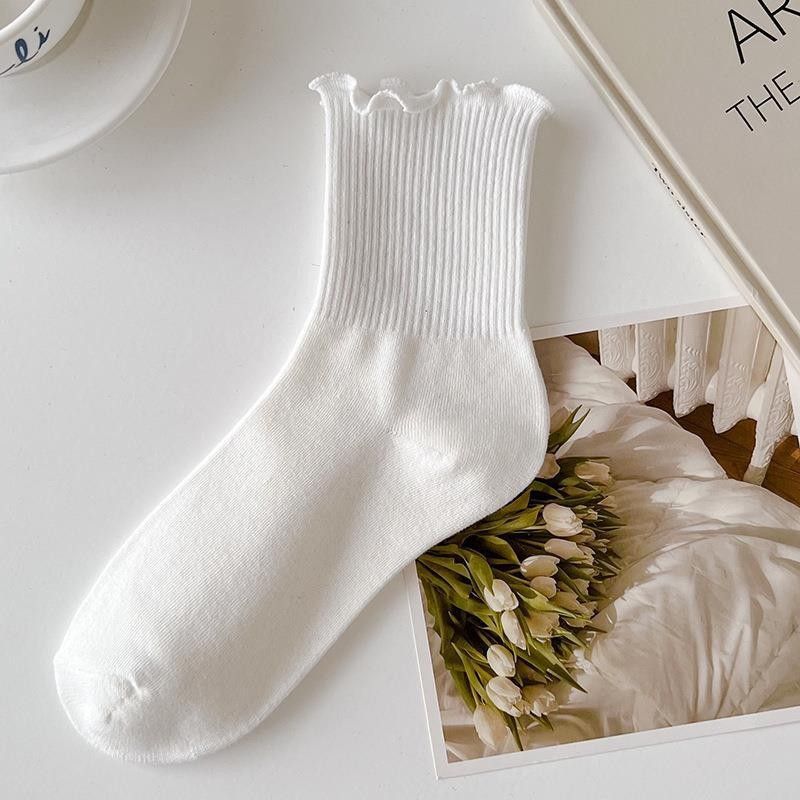Socken für Damen im Frühling, Sommer und Herbst, Modelle mit mittelhohen Socken aus Baumwolle mit einfarbigen Stapelsocken und japanischer Spitze_voghion.com