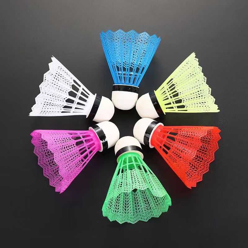 Pelota de bádminton para principiantes, duradera, resistente al viento, de plástico elástico y colorida, con pegamento, para entrenamiento, color a granel_voghion.com