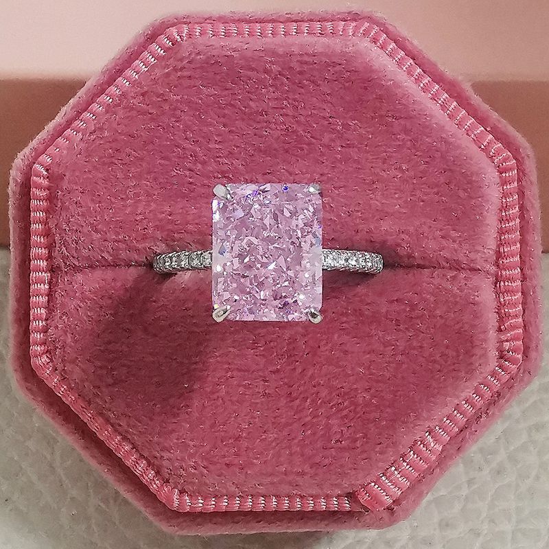 Anello da donna con taglio a fiore di ghiaccio, stile leggero, design di fascia alta, super flash._voghion.com