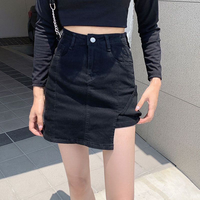 Pantaloncini in denim elasticizzato per donna in estate, sottili, piccoli, antiriflesso, glutei avvolti, neri a trapezio, lunghezza a metà_voghion.com