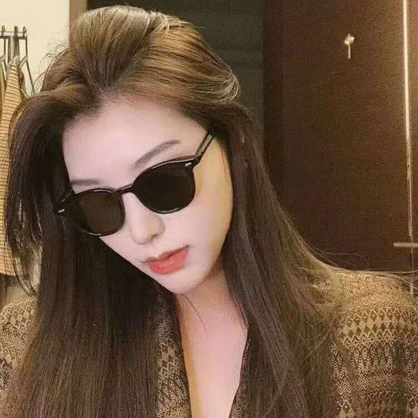 2021 koreansk version av små fyrkantiga risnagelpolariserade kvinnor, trendiga glasögon för män, runda solglasögon_voghion.com