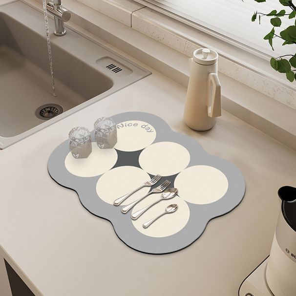 Moderne, minimalistische Abtropfmatte für die Küchentheke – saugfähig, hitzebeständig und waschfrei – rutschfeste Abtropfschale für Geschirr, Tassen und Weingläser_voghion.com