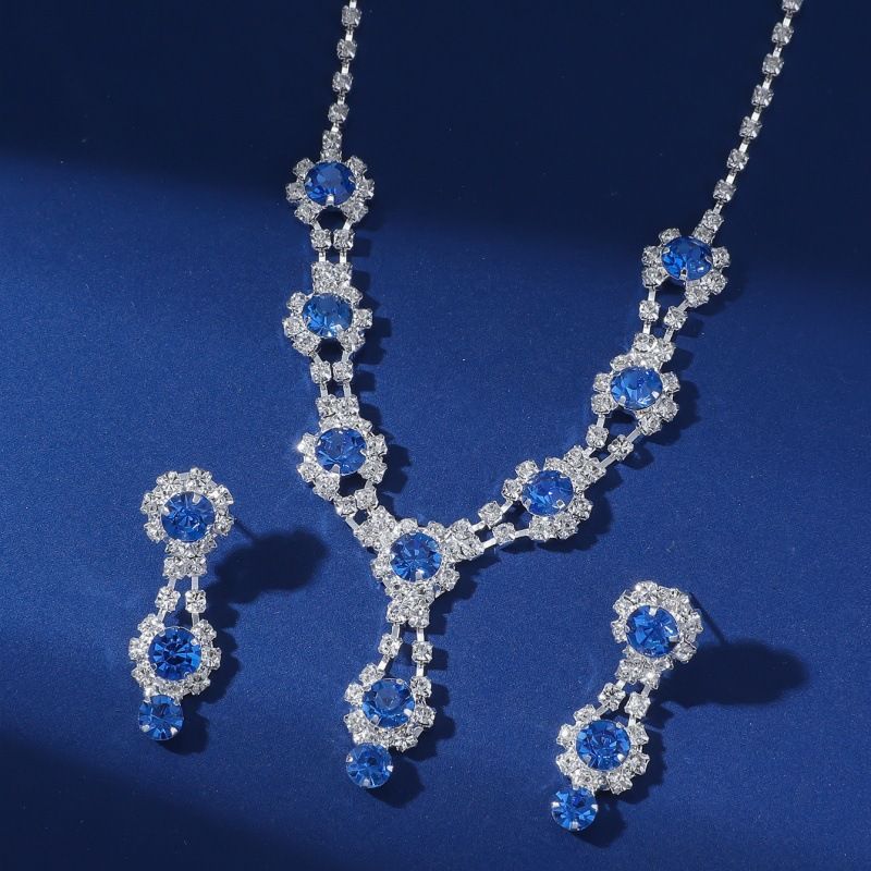 ensemble de mariée trois pièces collier boucles d'oreilles chaîne à saisir bijoux en strass ensemble de bijoux de banquet_voghion.com