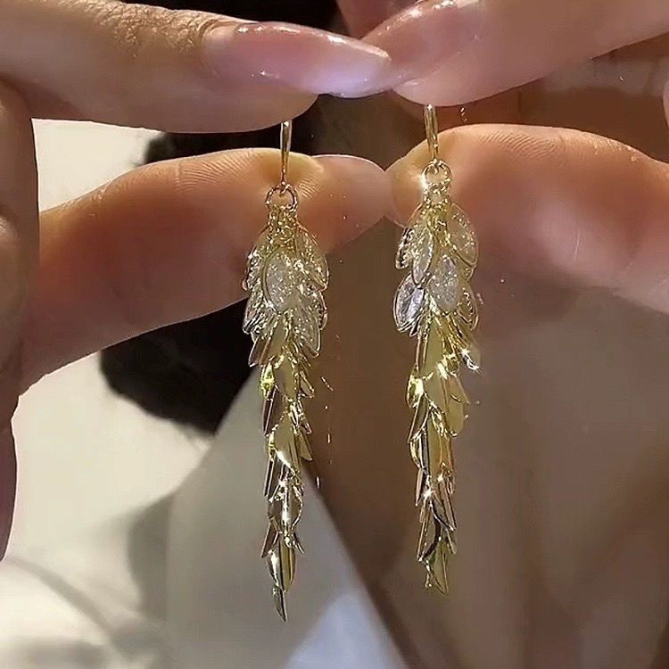 Orecchini a forma di grano con diamanti e zirconi, design di nicchia, orecchini a foglia con frange lunghe, ganci per le orecchie, di lusso e di alta qualità._voghion.com