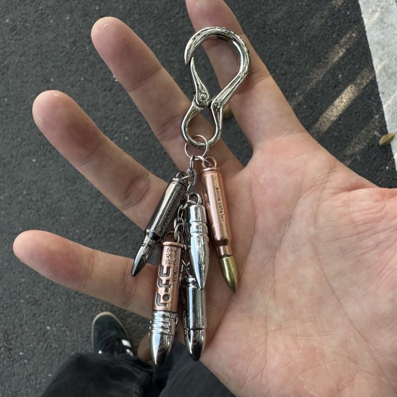 Ciondolo portachiavi con design di nicchia originale, ciondolo per borsa di alta qualità, cordino a proiettile_voghion.com