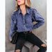 Abbigliamento da donna, camicia in denim vintage effetto consumato, top oversize casual da strada con bottoni e colletto a revers_voghion.com
