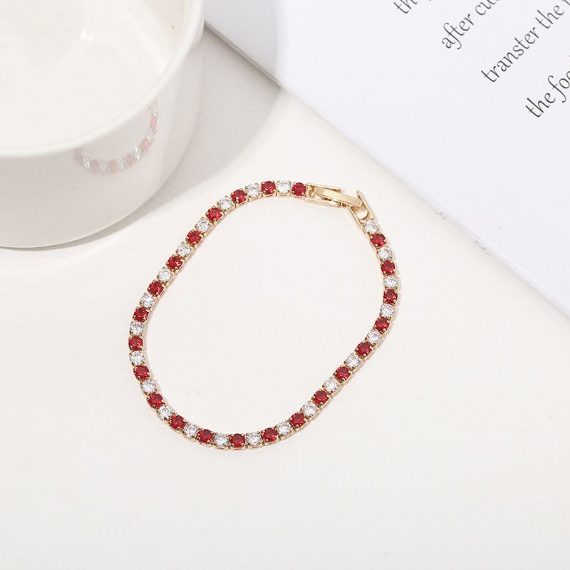 Braccialetto popolare con zirconi intarsiati, design elegante e di tendenza, nuovo modello primaverile, di personalità alla moda_voghion.com