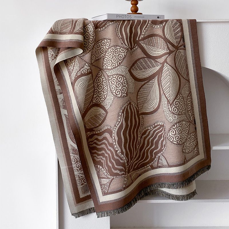 2024 Herbst Winter leichter Luxus-Stil, neuer, verdickter Kaschmir mit Blattquaste und High-End-Gefühlsschal für_voghion.com