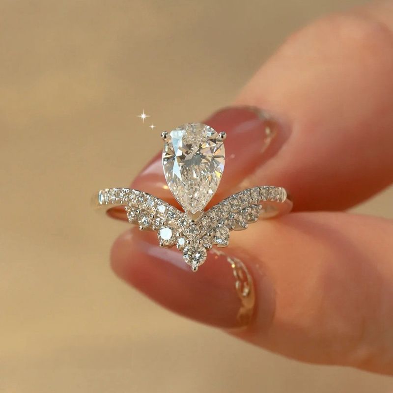 Ασημένιο S925 moissanite δαχτυλίδι με σταγόνα νερού υψηλής αξίας, πολυτελές γυναικείο δαχτυλίδι σε all match, υψηλής ποιότητας, δώρο αρραβώνων γάμου_voghion.com