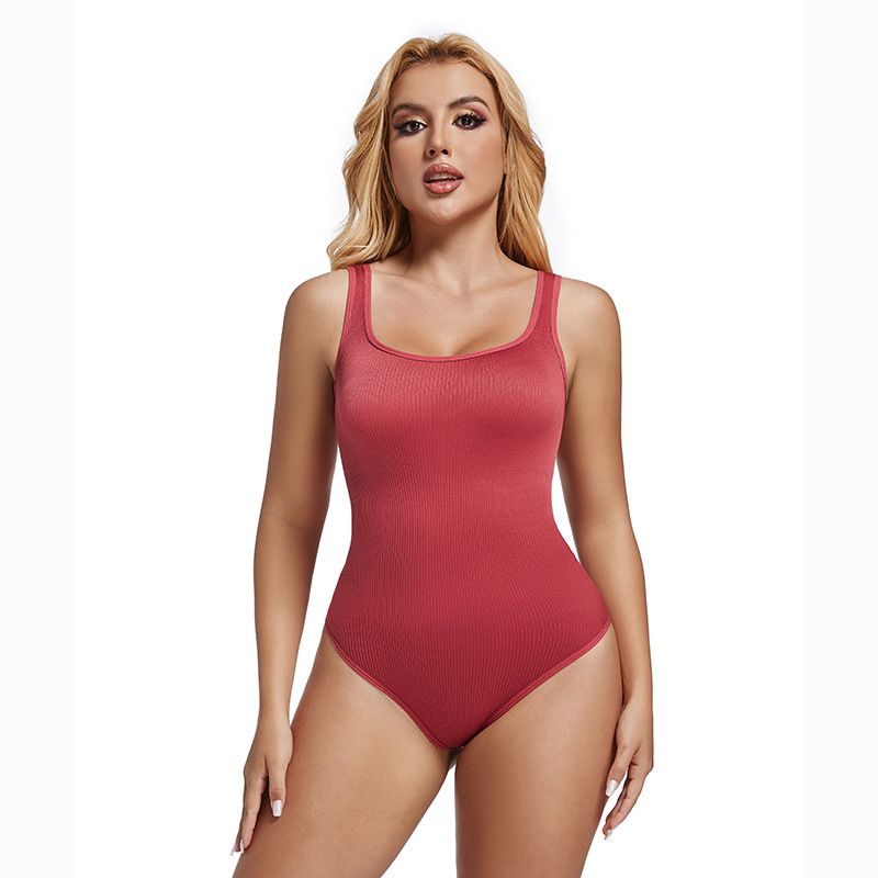 "Nahtloser Shapewear-Bodysuit – Bauchkontrolle mit hoher Taille und Ganzkörperkompression (Schwarz/Rot/Haut)"_voghion.com