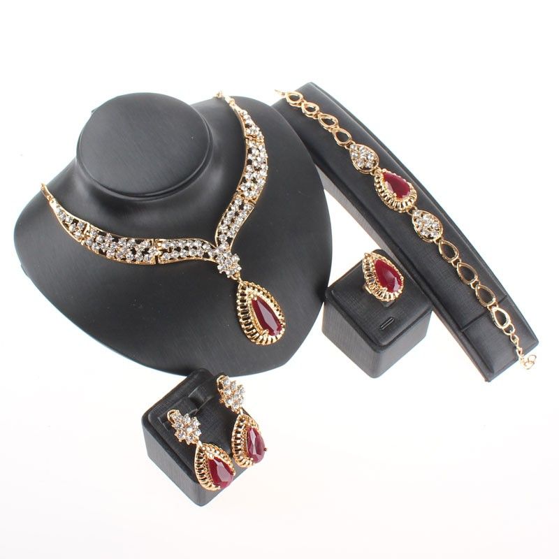 Mode Kristall Zirkon Halskette Armband Ohrringe Ring Hochzeit Party Elegante Frauen Ohrringe Ring Klassische Schmuck Sets_voghion.com