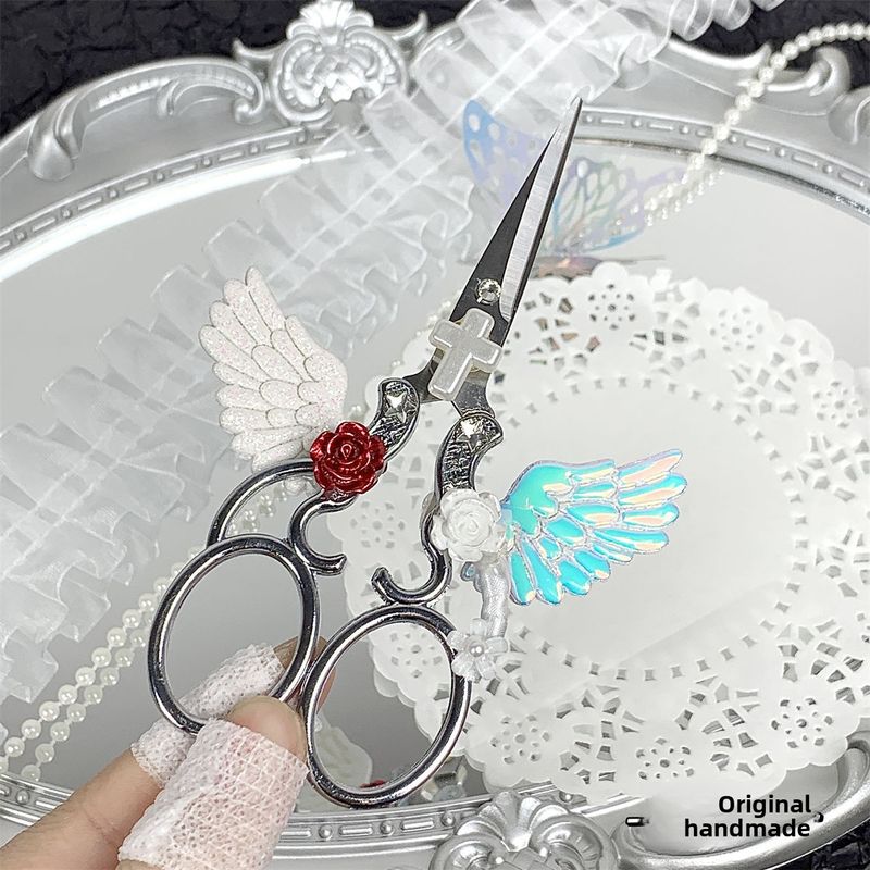 High-Value Dark Style Handmade Angel Wings Red And White Exquisite Subculture Cutting Scissors_voghion.com