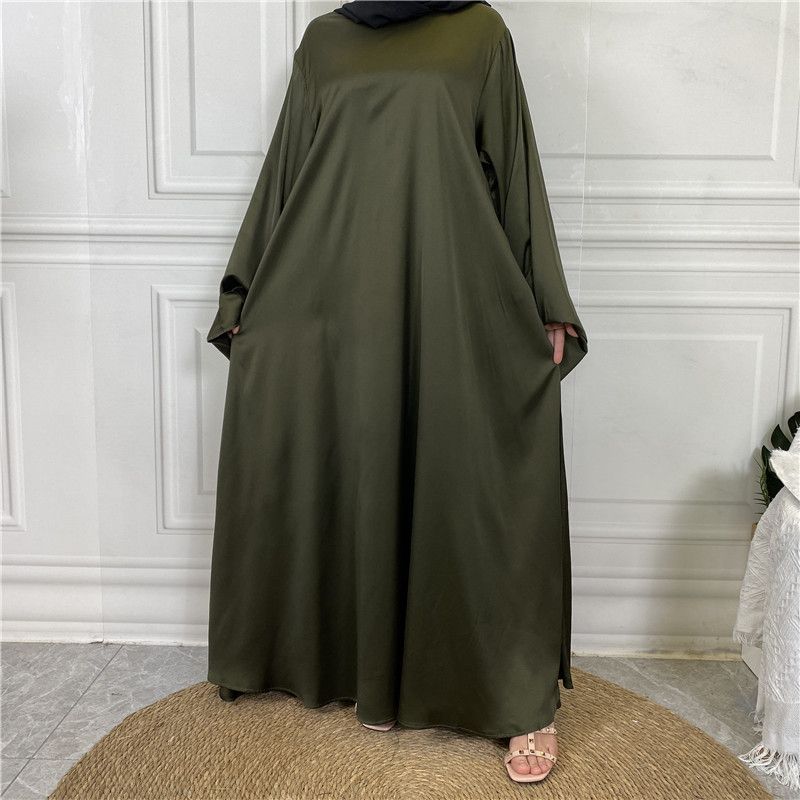 Vêtements pour femmes Moyen-Orient Dubaï Vente chaude Couleur unie Grande taille Robe musulmane en satin à lacets 6622_voghion.com