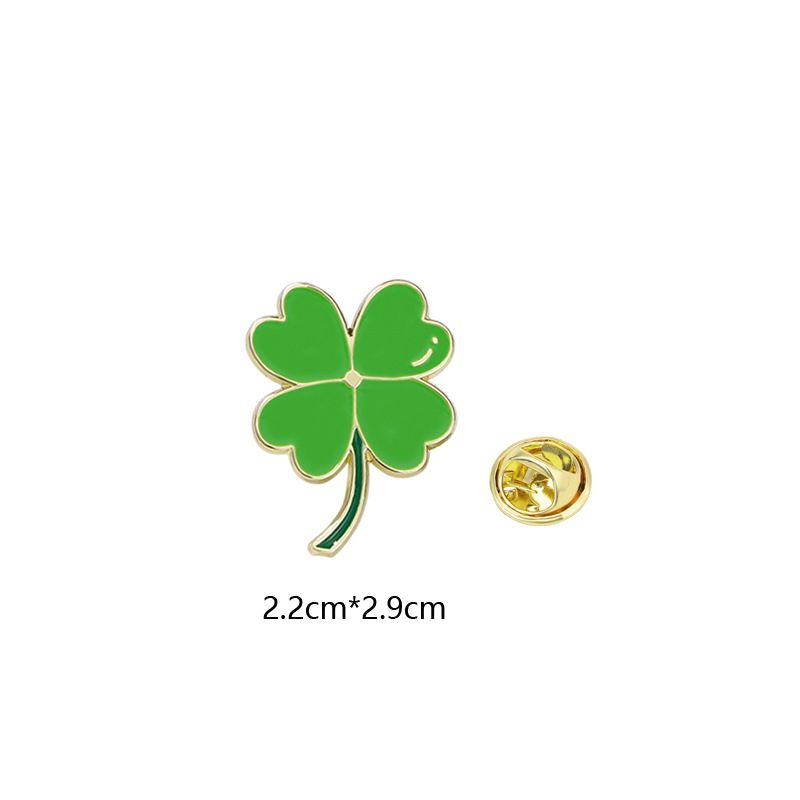 Cartoon Four Leaf Clover Brooch Personalized Small Red Flower Male And Female Student Bags Clothes Accessories Pins Jewelry Badges_voghion.com
