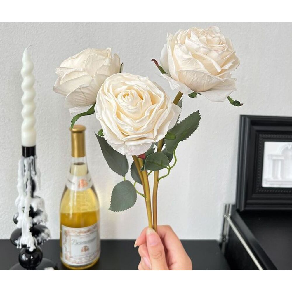 Ins Style High-End Burnt Edge Rose High-Realistic Artificial Bouquet Table Arrangement Decoration Handheld_voghion.com