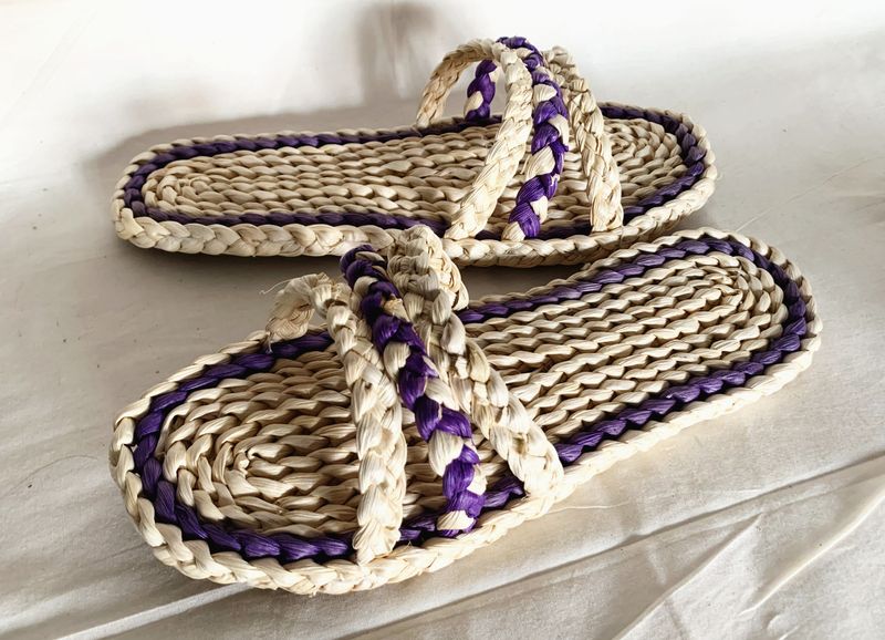Scarpe da erba per la casa intrecciate a strato singolo in pelle di mais, pantofole per l'ospitalità usa e getta per hotel, pantofole in linea retta_voghion.com