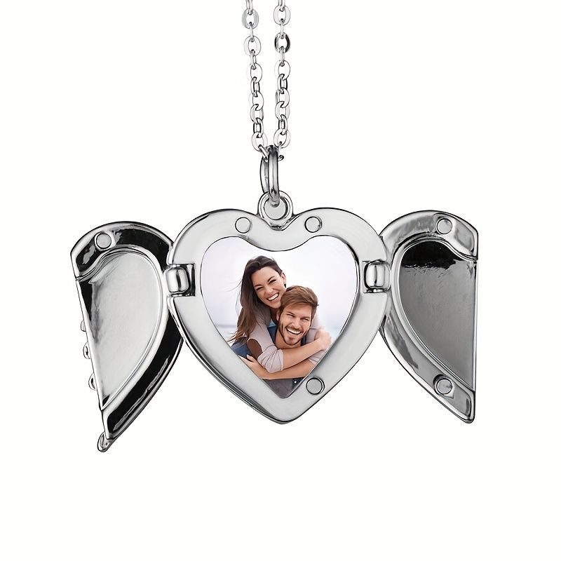 Collana con ciondolo a forma di piccola scatola con foto/immagine personalizzata, ciondolo a forma di piccola scatola con ala d'angelo personalizzata, regalo di Natale per uomo e donna_voghion.com