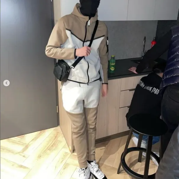 Tracuits Suit Hoodie Fashion Casual Sports Zipper Jacket Broek Suitpant Heren Nieuw in Heren Sets 230922_voghion.com