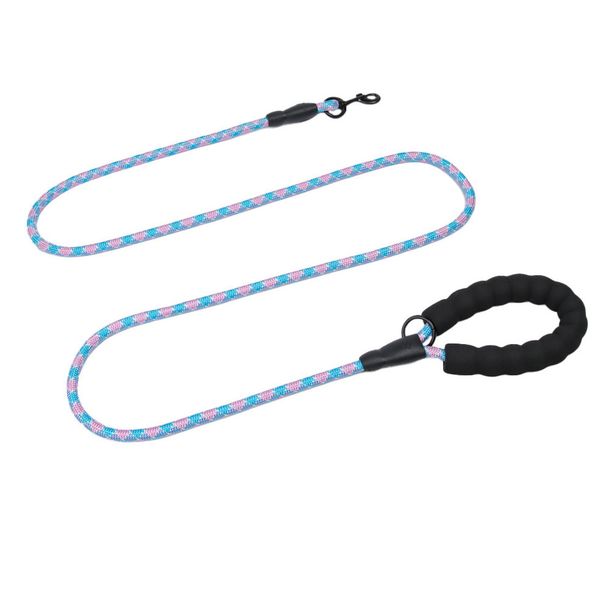 Outdoor Walking Pet Anti-Lost P Rope Explosion-Proof Large Contrast Color Dog Leash_voghion.com