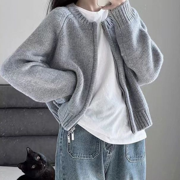 Herbst und Winter neue Mode zweiteiliges Set für Damen grau kurze Pullover Jacke Strickjacke lässig Denim breite Beinhose_voghion.com