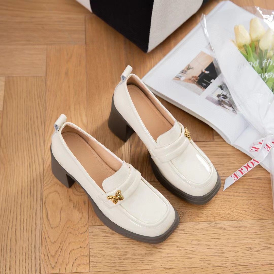Britisk stil liten for kvinner våren 2024, nye loafers i ekte skinn med høy hæl, allsidige såler, tykke hæler og_voghion.com