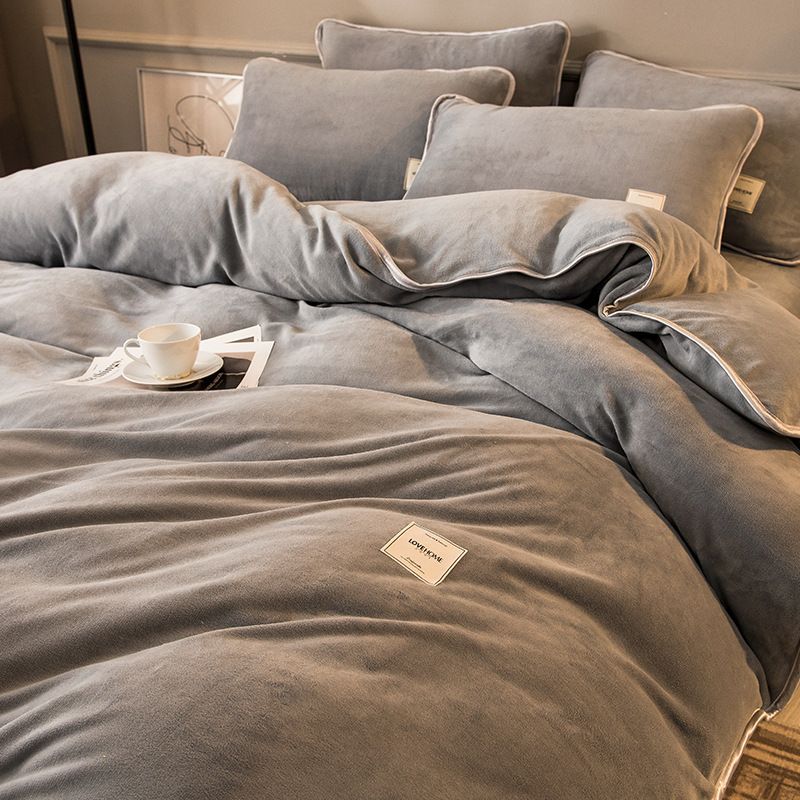 Winter thickened milk four pieces, double-sided coral velvet duvet cover, flange plush bed sheet set of three pieces_voghion.com