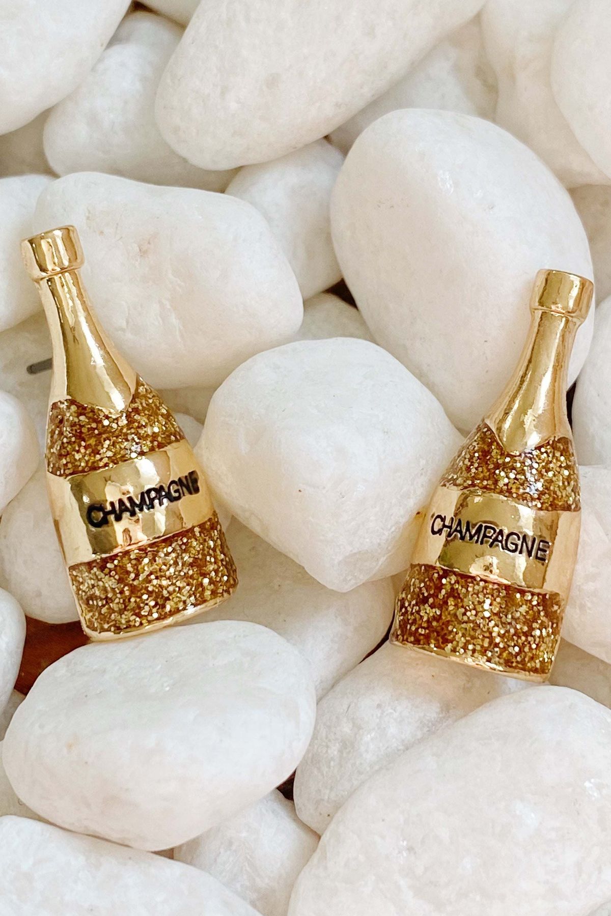 Pop The Shimmer Stud EarringsPop The Shimmer Stud Earrings_voghion.com