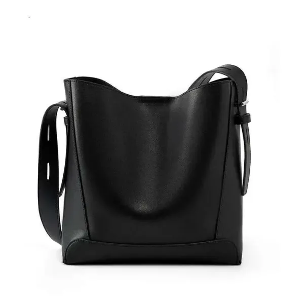 Designer 2025 Women's Genuine Should 2024 New Crossbody Versatile Leather Shoulder Large Capacity Commuter Bucket Bag_voghion.com