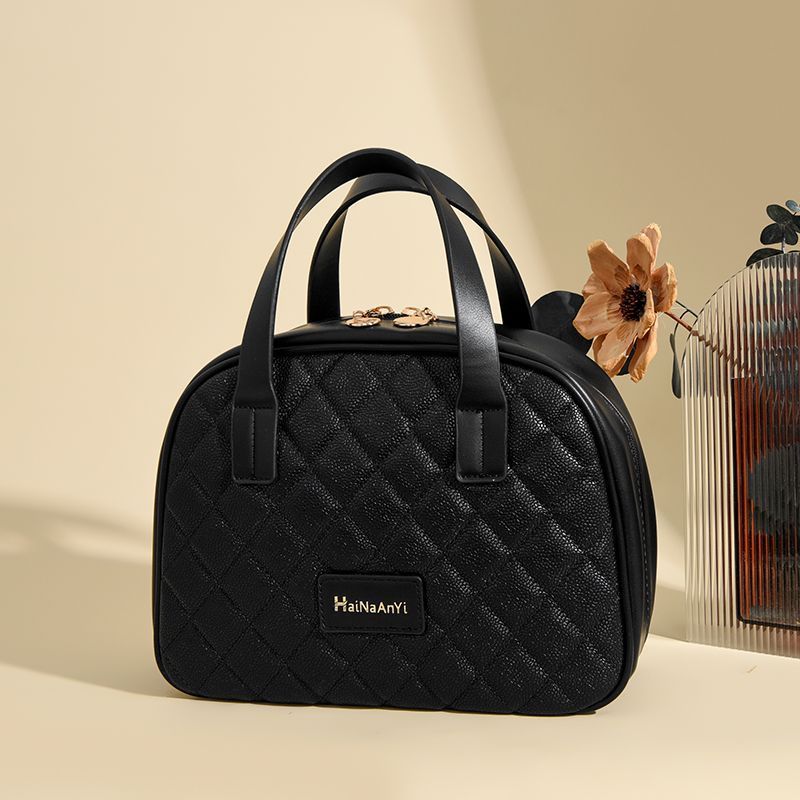 New Large Capacity Makeup Classic Caviar Multi-layer Portable Handheld Commuting Cosmetic Toiletry Bag_voghion.com