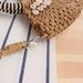 Borsa a mano minimalista in rafia semicircolare - Borsa da spiaggia intrecciata con conchiglie naturali, borsa a tracolla boho chic per donna_voghion.com