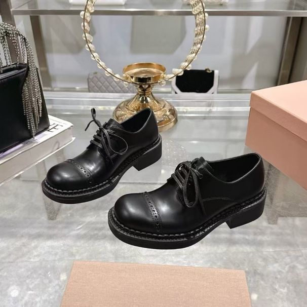 Scarpa singola MIU di alta qualità da donna in stile britannico, nuova primavera 2025, realizzata in pelle anticata con suola spessa, Le Fu_voghion.com