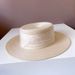 Mode europäischen amerikanischen Retro-Band breite Krempe Hüte für Frauen elegante flache Top Mode Strand Cap Qualität Hochzeit Sombrero_voghion.com